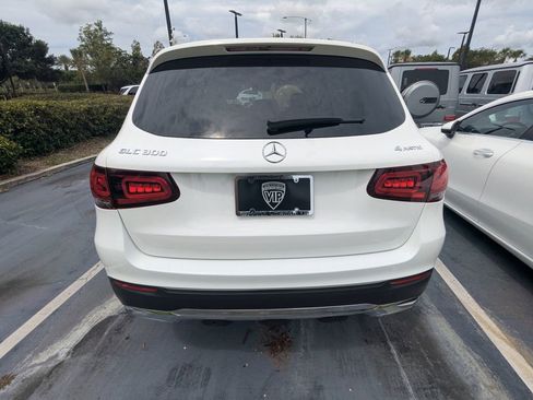 Used 2022 Mercedes-Benz GLC 300 4MATIC w/ Driver Assistance Package image 44