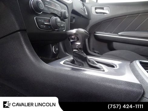 Used 2020 Dodge Charger Scat Pack w/ Navigation & Travel Group RWD image 12