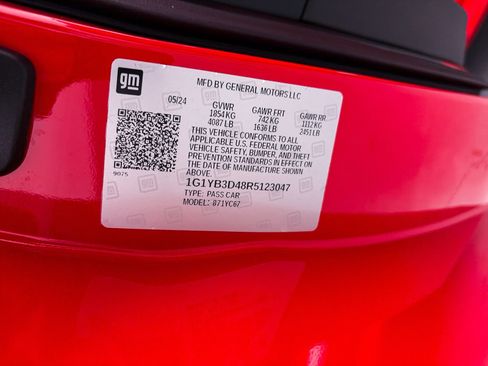 Used 2024 Chevrolet Corvette Stingray Preferred Conv w/ 2LT image 41