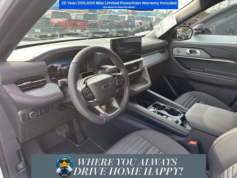 New 2026 Ford Explorer ST-Line w/ ST-Line Street Pack image 8