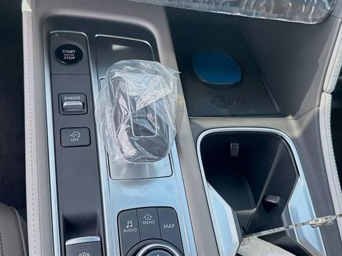 New 2027 INFINITI QX60 Luxe w/ Cargo Package FWD image 16