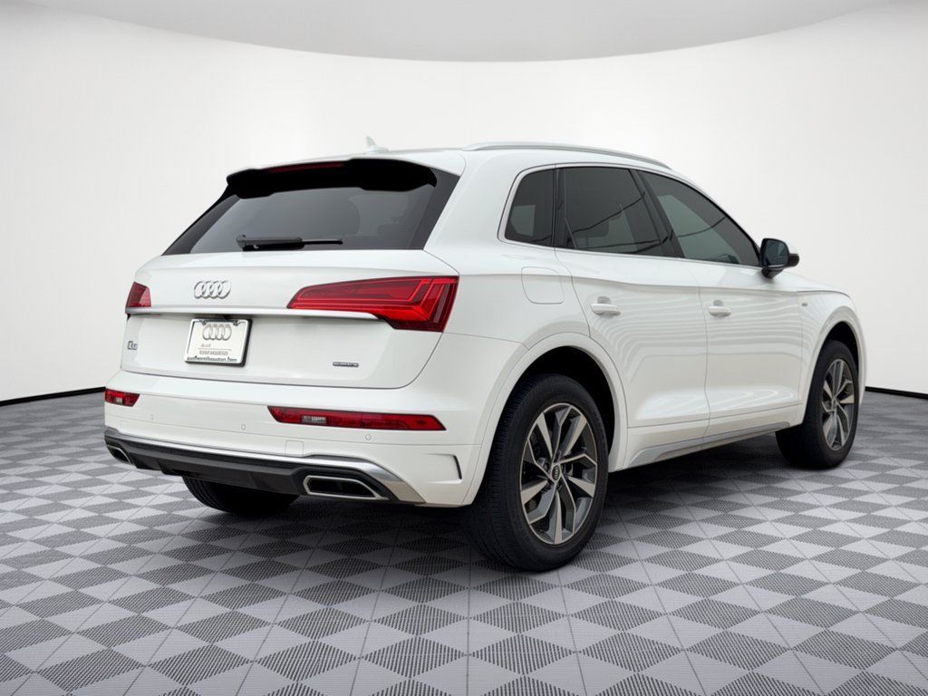 Used 2023 Audi Q5 2.0T Premium w/ Convenience Package AWD/4WD image 9