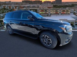 Used 2024 Ford Expedition XLT video 1