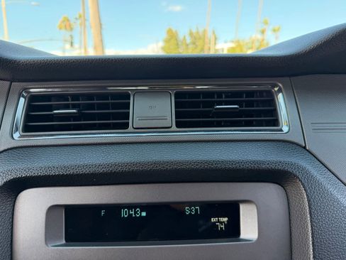 Used 2014 Ford Mustang Coupe RWD image 13