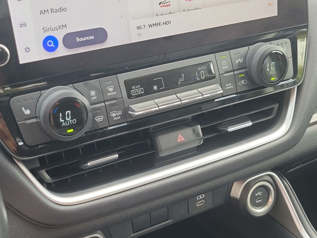 Used 2025 Toyota Grand Highlander FWD image 26