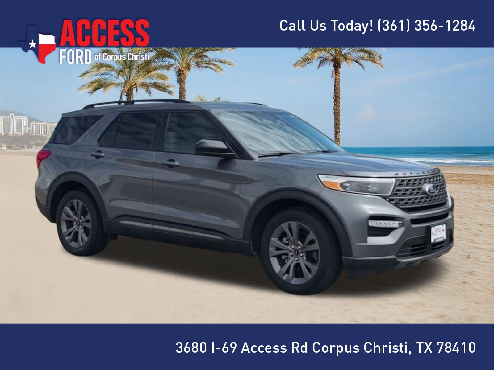 Used 2023 Ford Explorer XLT w/ Equipment Group 202A RWD image 2