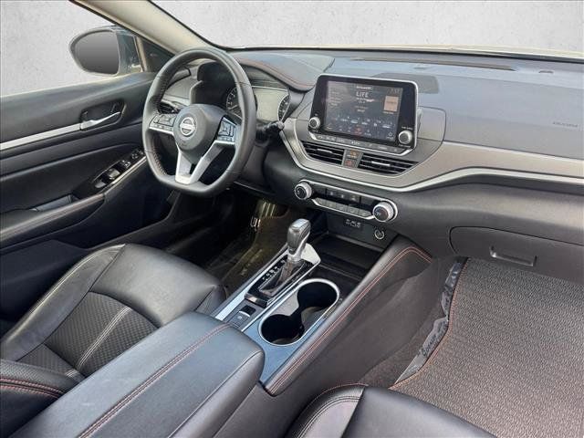 Used 2025 Nissan Altima 2.5 SR AWD/4WD image 23