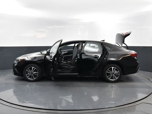 Certified 2022 Kia Forte LXS image 34