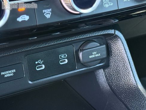 Certified 2025 Honda Civic Sport image 25