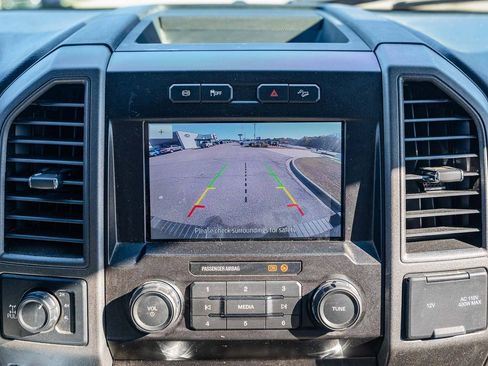 Used 2022 Ford F250 XL w/ STX Appearance Package image 31