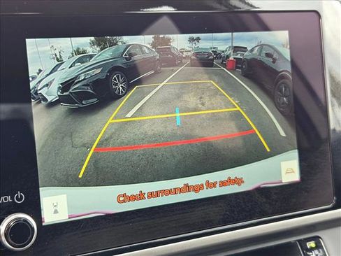 Used 2025 Toyota Camry LE image 13