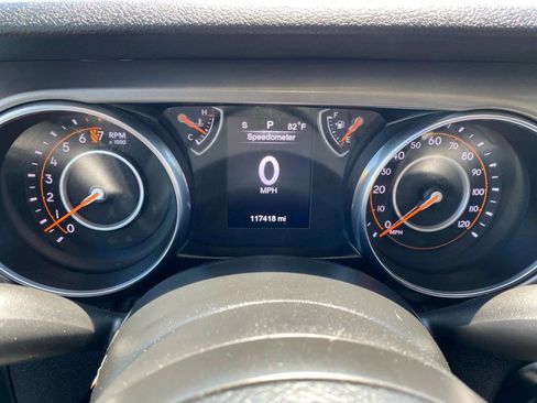 Used 2020 Jeep Gladiator Sport w/ Quick Order Package 24S image 14