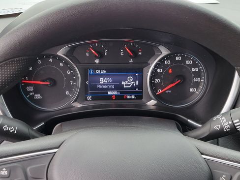 Used 2019 Chevrolet Equinox LT image 24