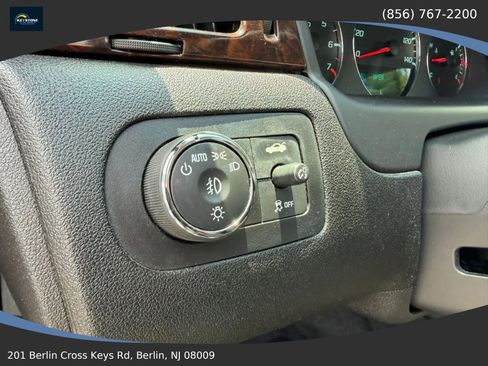 Used 2012 Chevrolet Impala LTZ FWD image 25