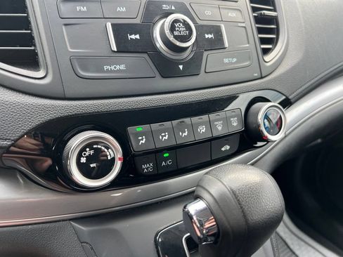 Used 2015 Honda CR-V LX image 10
