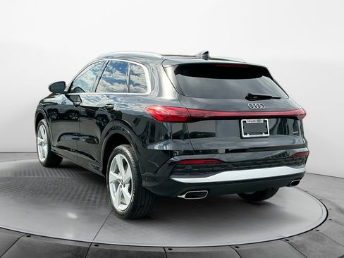 New 2025 Audi Q5 Premium Plus w/ Premium Plus image 5