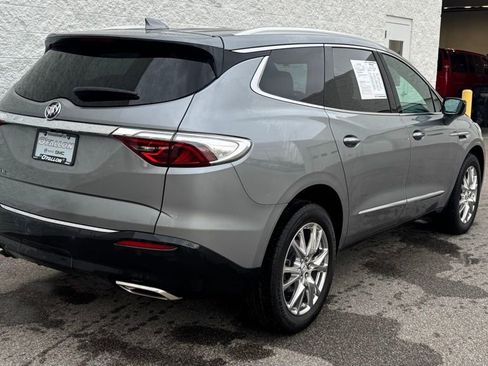 Used 2023 Buick Enclave Essence w/ Experience Buick Package image 7