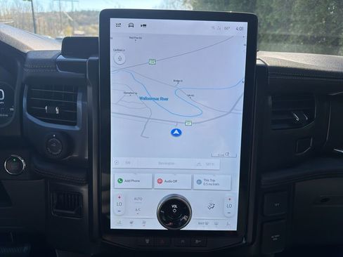 New 2025 Ford F150 Lightning Flash AWD/4WD image 25