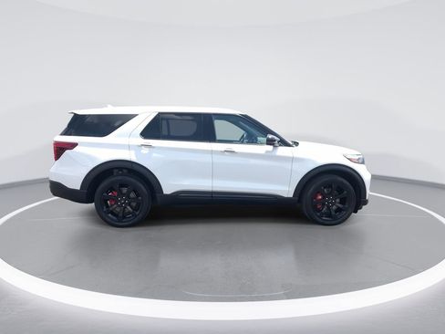 Used 2022 Ford Explorer ST w/ Equipment Group 401A AWD/4WD image 9