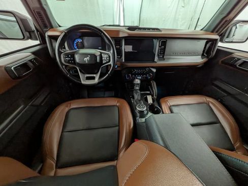 Certified 2024 Ford Bronco Outer Banks AWD/4WD image 11