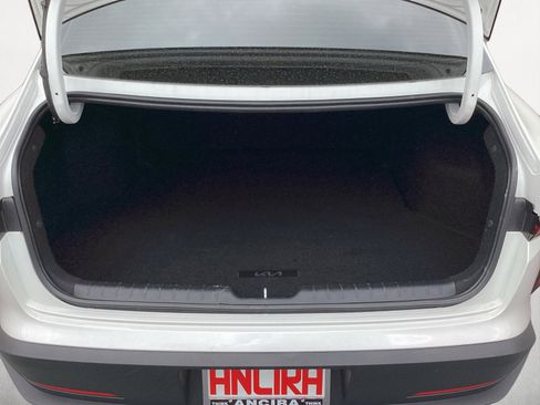 Used 2025 Kia K4 FWD image 14