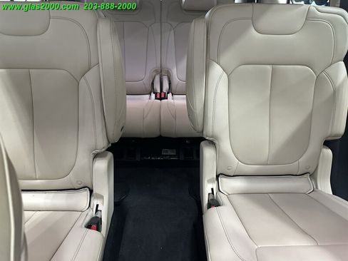 Used 2022 Jeep Grand Cherokee L Limited AWD/4WD image 27