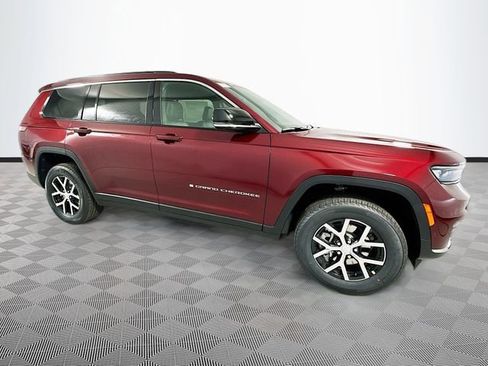 New 2025 Jeep Grand Cherokee L Limited w/ Luxury Tech Group II image 3