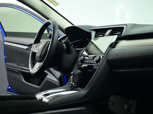 Used 2018 Honda Civic EX-T image 60