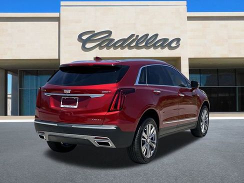 New 2025 Cadillac XT5 Premium Luxury image 3