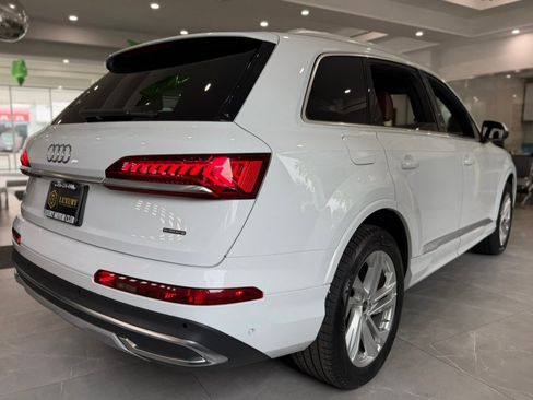 Used 2023 Audi Q7 2.0T Premium w/ Convenience Package AWD/4WD image 8