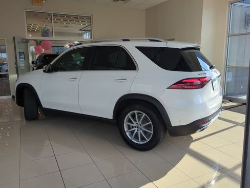 Used 2024 Mercedes-Benz GLE 350 4MATIC image 3