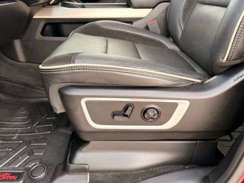Used 2020 RAM 1500 Laramie AWD/4WD image 28