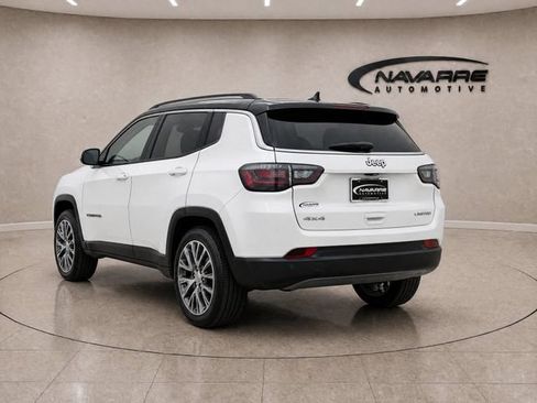 Used 2022 Jeep Compass Limited w/ Elite Group AWD/4WD image 5
