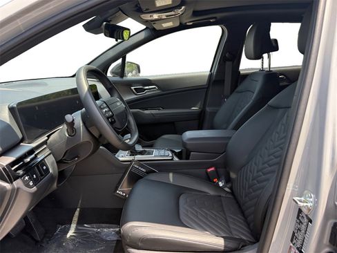 New 2026 Kia Sportage X-Line w/ X-Line Technology Package image 9