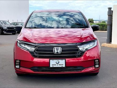 Used 2023 Honda Odyssey Sport image 3
