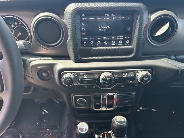 Used 2023 Jeep Wrangler Unlimited Sport AWD/4WD image 19