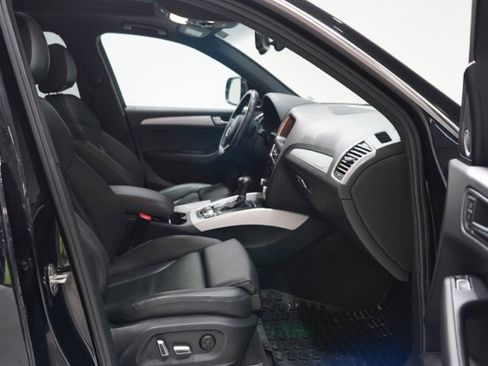 Used 2017 Audi Q5 2.0T Premium Plus w/ Technology Package image 36