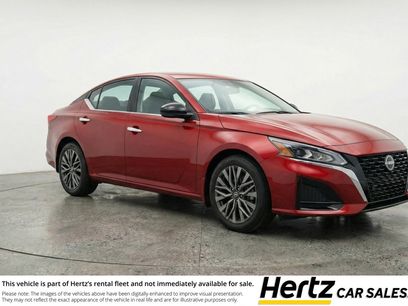 Used 2025 Nissan Altima 2.5 SV
