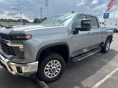 Used 2025 Chevrolet Silverado 2500 LT w/ Convenience Package