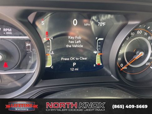 New 2025 Jeep Gladiator Mojave image 30