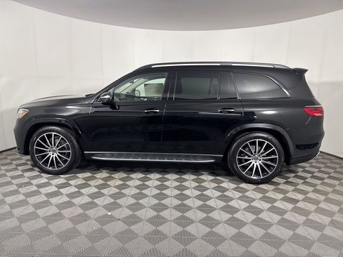 New 2026 Mercedes-Benz GLS 580 4MATIC image 2