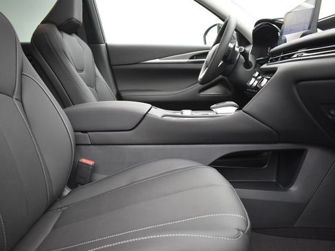 Certified 2026 INFINITI QX60 Pure w/ Cargo Package FWD image 26