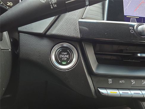 Used 2020 Cadillac CT4 Sport image 9