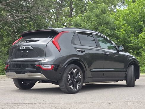 Used 2023 Kia Niro Wave w/ Wave Preserve Package FWD image 17