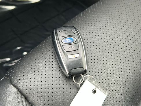 Used 2023 Subaru Forester Limited w/ Popular Package #2 AWD/4WD image 29