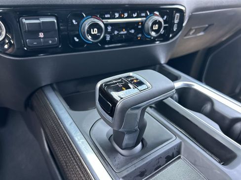 Used 2025 Chevrolet Silverado 1500 LT Trail Boss w/ Protection Package AWD/4WD image 16