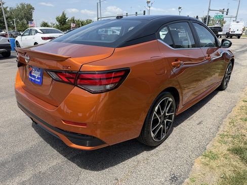 Used 2025 Nissan Sentra SR FWD image 5