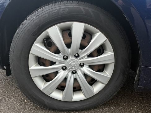 Used 2013 Toyota Corolla image 12