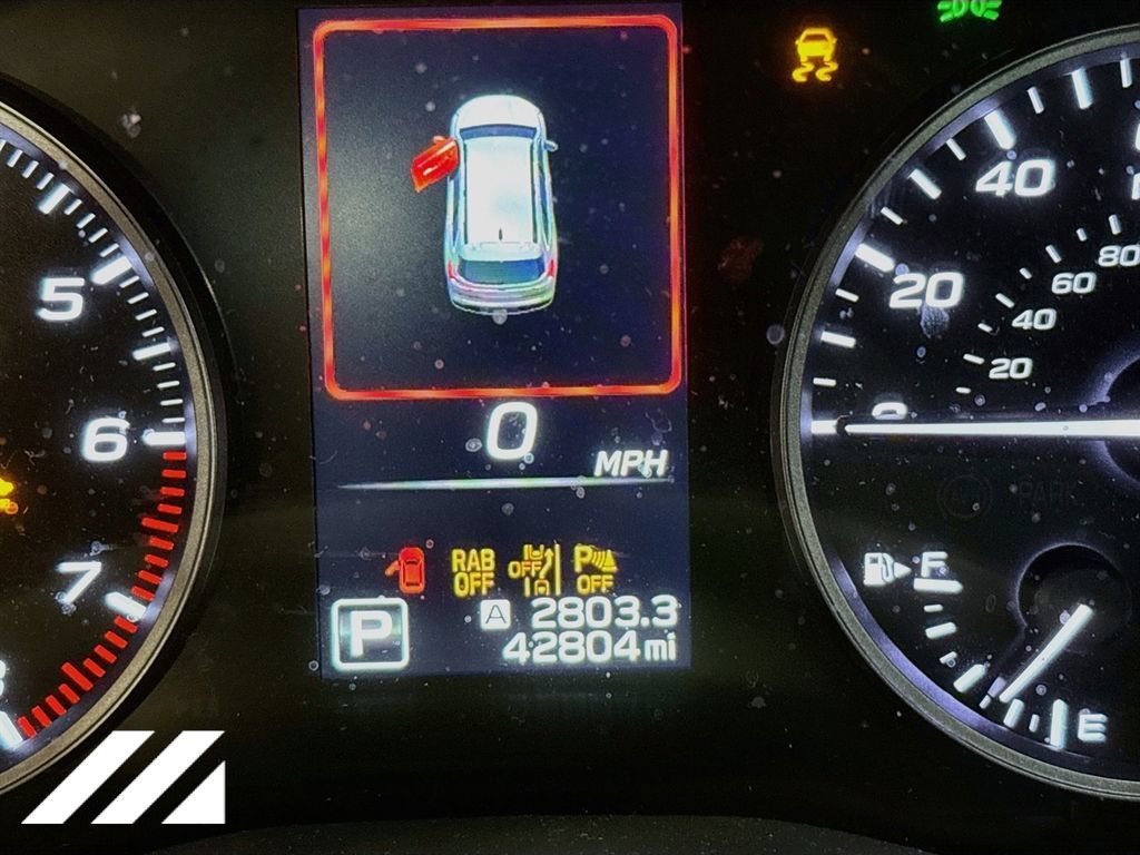 Used 2023 Subaru Ascent Premium w/ Convenience Package AWD/4WD image 14