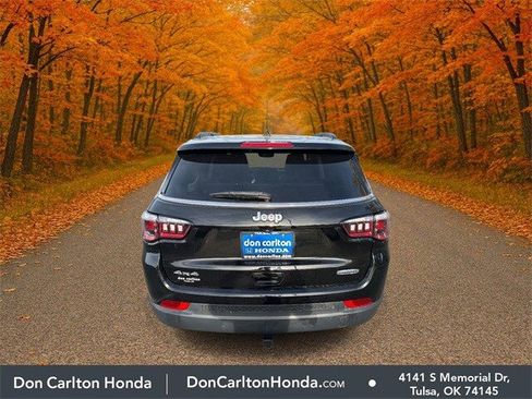 Used 2022 Jeep Compass Latitude w/ Convenience Group image 5